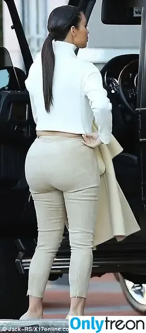 Kim Kardashian / KimKardashian / kim_kardashian nude photo #3137