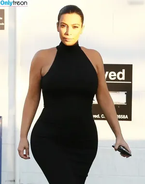 Kim Kardashian / KimKardashian / kim_kardashian nude photo #3140