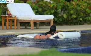 Kim Kardashian / KimKardashian / kim_kardashian nude photo #3347