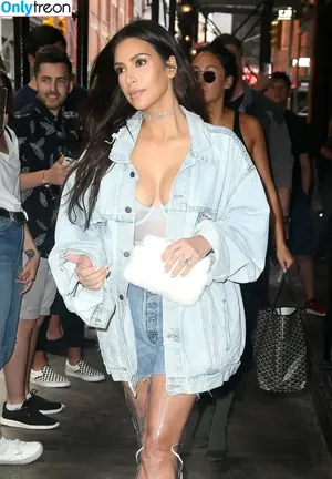Kim Kardashian / KimKardashian / kim_kardashian nude photo #3444
