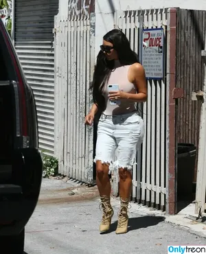 Kim Kardashian / KimKardashian / kim_kardashian nude photo #3476