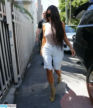 Kim Kardashian / KimKardashian / kim_kardashian nude photo #3501