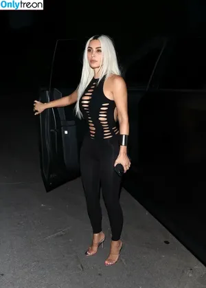 Kim Kardashian / KimKardashian / kim_kardashian nude photo #3542