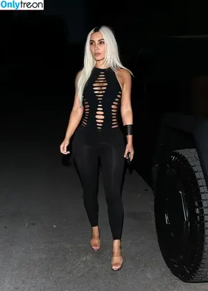 Kim Kardashian / KimKardashian / kim_kardashian nude photo #3543