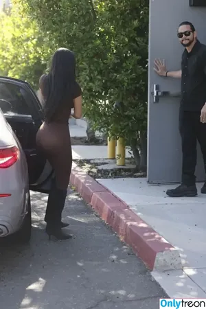Kim Kardashian / KimKardashian / kim_kardashian nude photo #3576