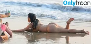 Kim Kardashian / KimKardashian / kim_kardashian nude photo #3712