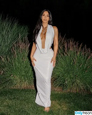 Kim Kardashian / KimKardashian / kim_kardashian nude photo #3766