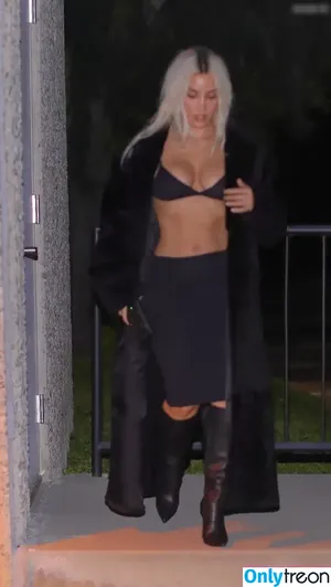Kim Kardashian / KimKardashian / kim_kardashian nude photo #3776