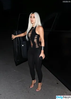 Kim Kardashian / KimKardashian / kim_kardashian nude photo #3817