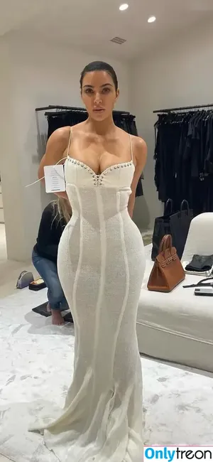 Kim Kardashian / KimKardashian / kim_kardashian nude photo #3828