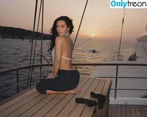 Kim Kardashian / KimKardashian / kim_kardashian nude photo #3854