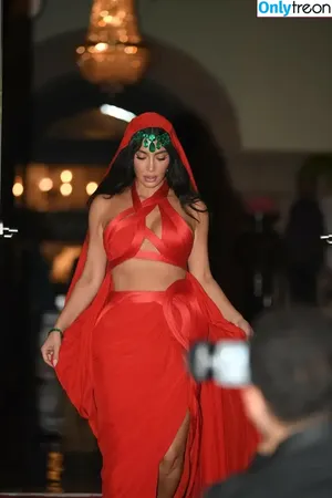 Kim Kardashian / KimKardashian / kim_kardashian nude photo #3872