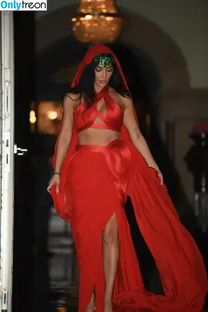Kim Kardashian / KimKardashian / kim_kardashian nude photo #3875