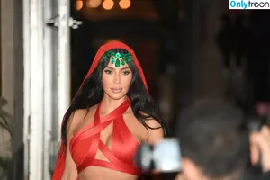 Kim Kardashian / KimKardashian / kim_kardashian nude photo #3879