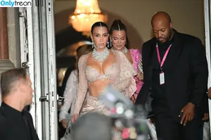 Kim Kardashian / KimKardashian / kim_kardashian nude photo #3890