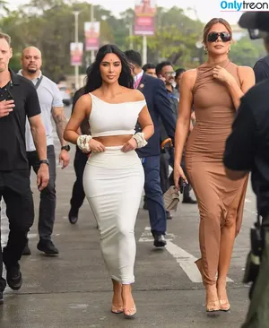 Kim Kardashian / KimKardashian / kim_kardashian nude photo #3914