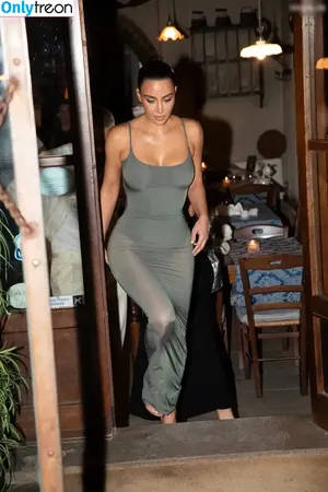 Kim Kardashian / KimKardashian / kim_kardashian nude photo #3941