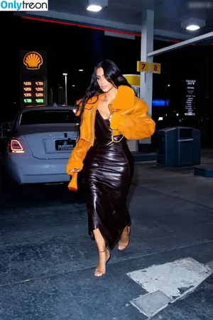 Kim Kardashian / KimKardashian / kim_kardashian nude photo #3953