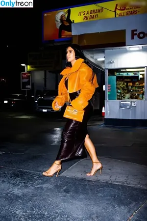 Kim Kardashian / KimKardashian / kim_kardashian nude photo #3957