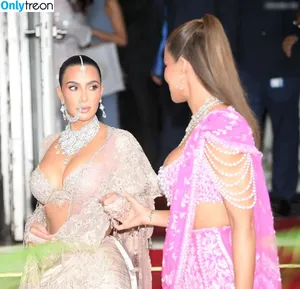 Kim Kardashian / KimKardashian / kim_kardashian nude photo #3979