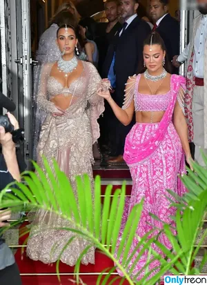 Kim Kardashian / KimKardashian / kim_kardashian nude photo #3982