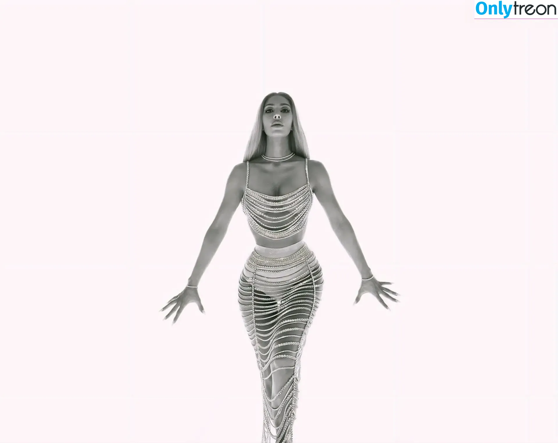 Kim Kardashian nude photo #3018 (KimKardashian / kim_kardashian)