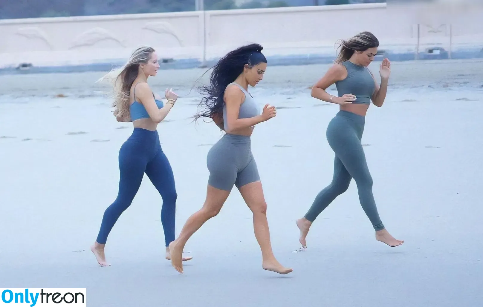 Kim Kardashian nude photo #3173 (KimKardashian / kim_kardashian)
