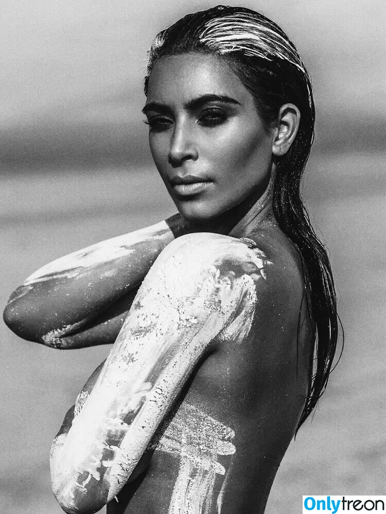 Kim Kardashian nude photo #3226 (KimKardashian / kim_kardashian)