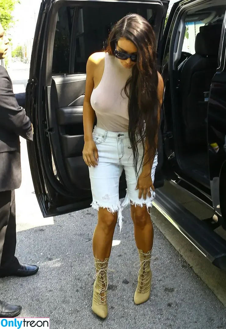 Kim Kardashian nude photo #3396 (KimKardashian / kim_kardashian)