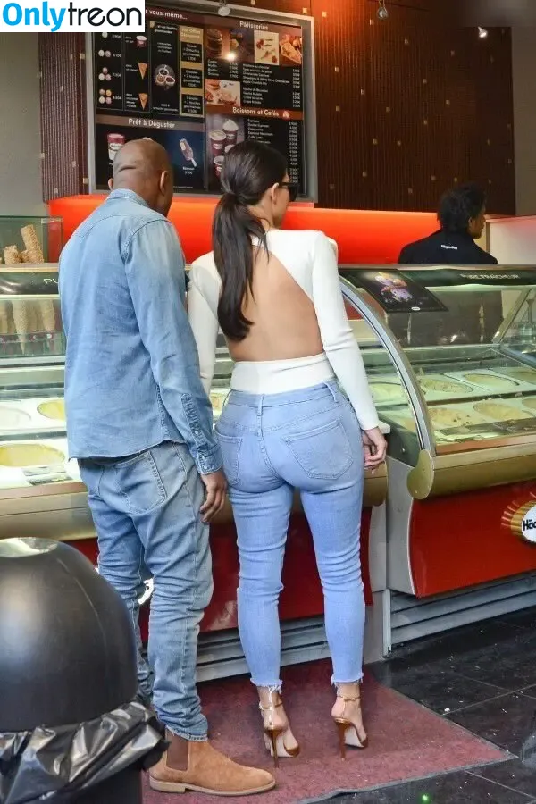 Kim Kardashian nude photo #3593 (KimKardashian / kim_kardashian)