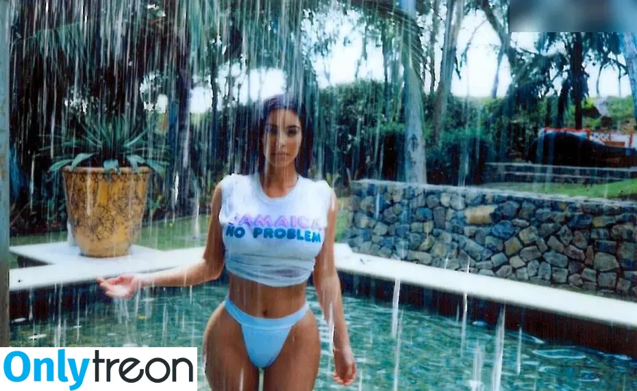 Kim Kardashian nude photo #3704 (KimKardashian / kim_kardashian)