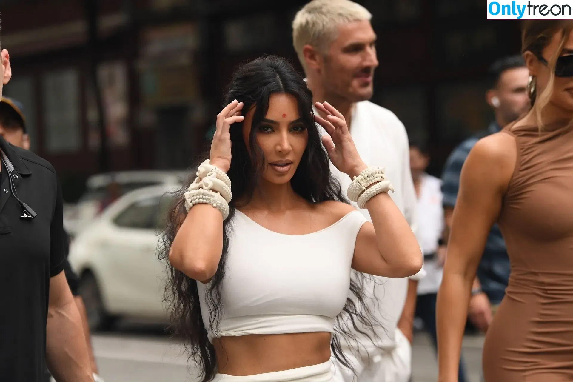 Kim Kardashian nude photo #3910 (KimKardashian / kim_kardashian)