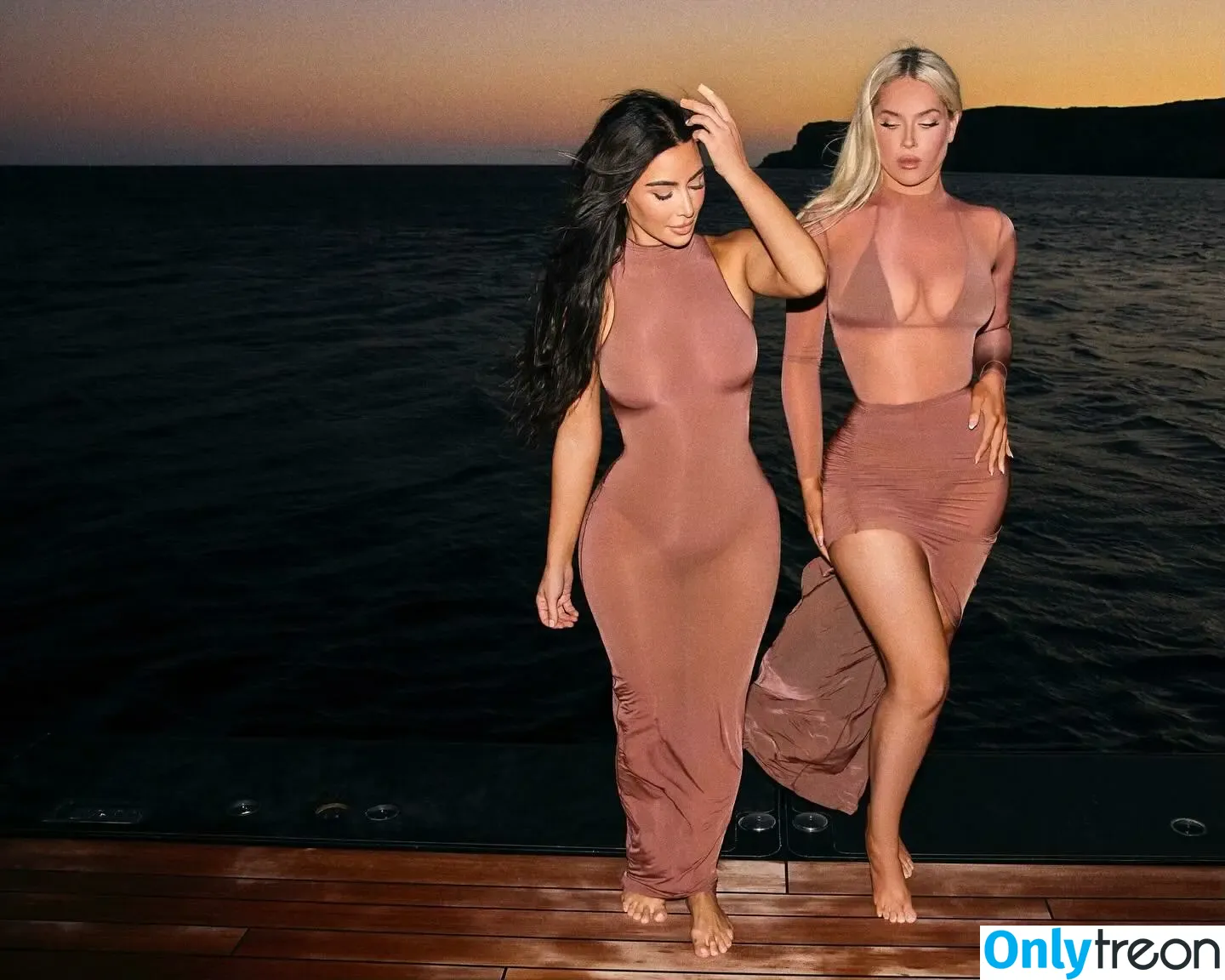 Kim Kardashian nude photo #3986 (KimKardashian / kim_kardashian)
