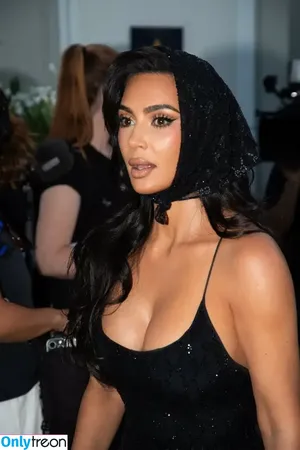 Kim Kardashian / KimKardashian / kim_kardashian nude photo #4045