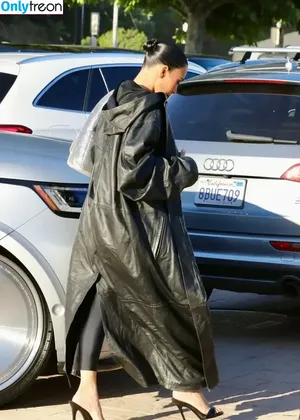 Kim Kardashian / KimKardashian / kim_kardashian nude photo #4159