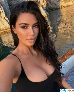 Kim Kardashian / KimKardashian / kim_kardashian nude photo #4206