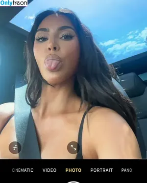 Kim Kardashian / KimKardashian / kim_kardashian nude photo #4241