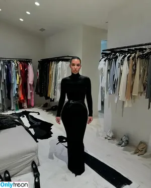 Kim Kardashian / KimKardashian / kim_kardashian nude photo #4245