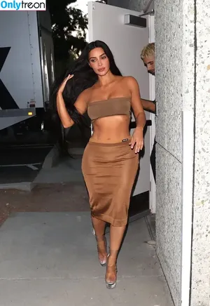 Kim Kardashian / KimKardashian / kim_kardashian nude photo #4277