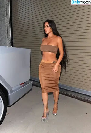 Kim Kardashian / KimKardashian / kim_kardashian nude photo #4281