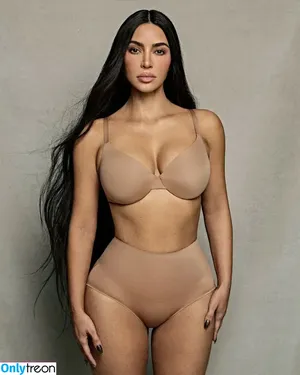 Kim Kardashian / KimKardashian / kim_kardashian nude photo #4289
