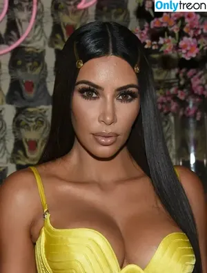 Kim Kardashian / KimKardashian / kim_kardashian nude photo #4301