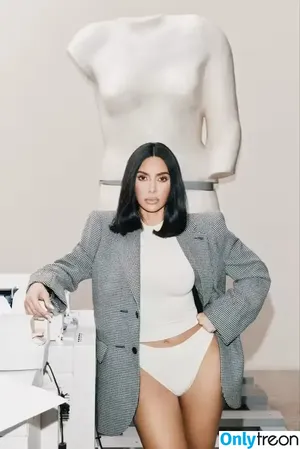 Kim Kardashian / KimKardashian / kim_kardashian nude photo #4314