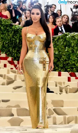 Kim Kardashian / KimKardashian / kim_kardashian nude photo #4330