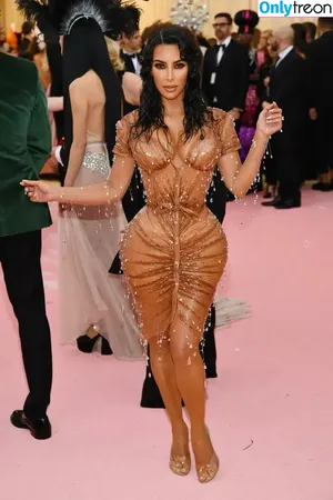 Kim Kardashian / KimKardashian / kim_kardashian nude photo #4340