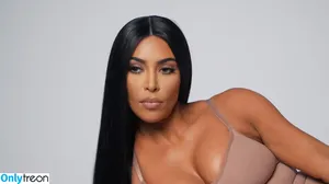 Kim Kardashian / KimKardashian / kim_kardashian nude photo #4386
