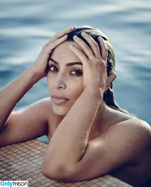 Kim Kardashian / KimKardashian / kim_kardashian nude photo #4412