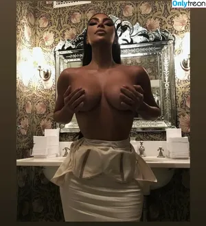 Kim Kardashian / KimKardashian / kim_kardashian nude photo #4458