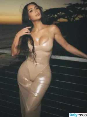 Kim Kardashian / KimKardashian / kim_kardashian nude photo #4490