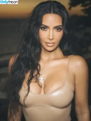Kim Kardashian / KimKardashian / kim_kardashian nude photo #4492